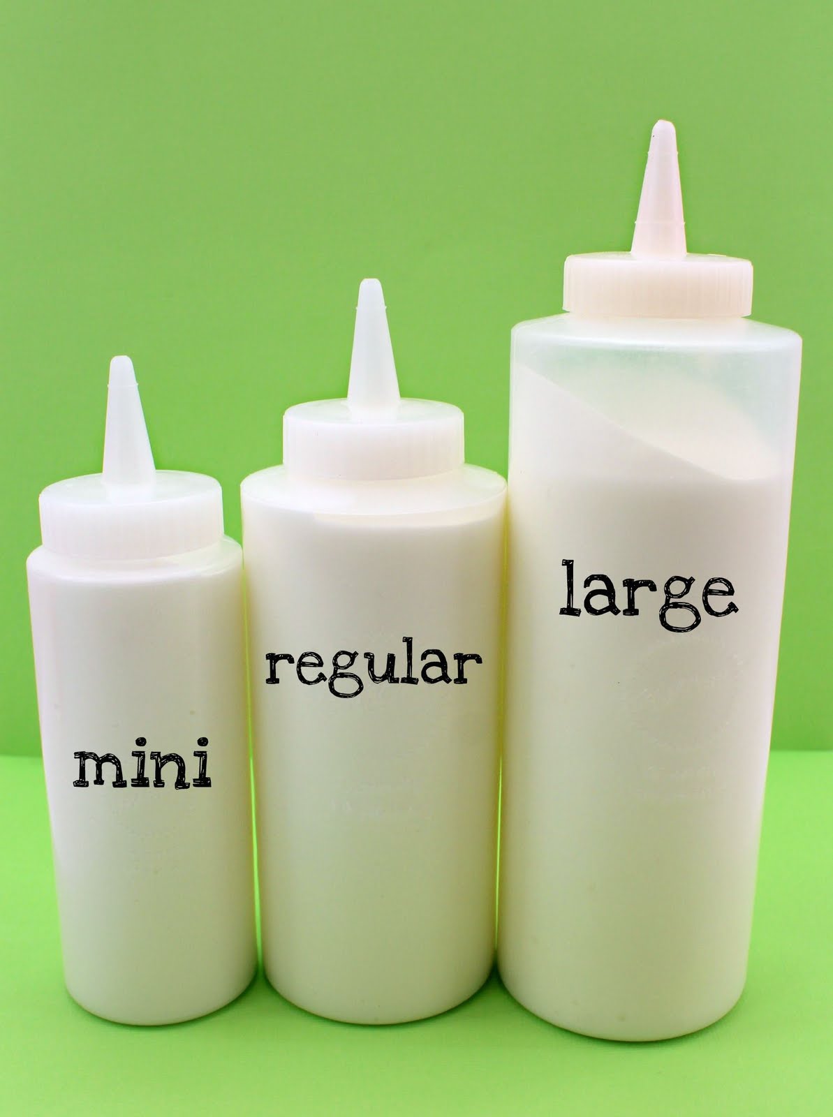 Free Hand Writer Bottles - 6 Easy Small Squeeze Bottles - 3 Each (1 and 2  Ounce) - Cookie Cutters, Cake and Baking Decoration, Food Coloring & Royal