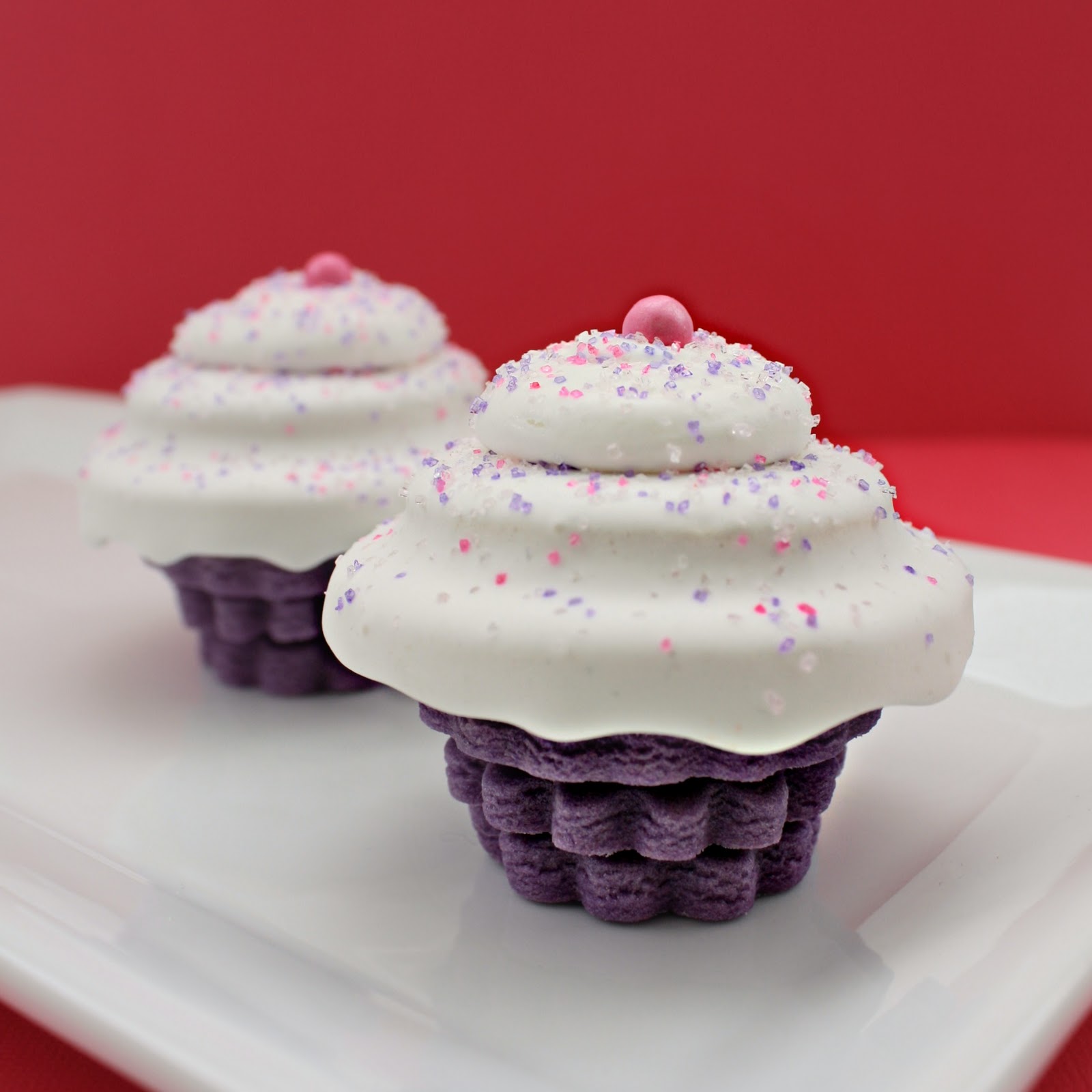 Cookies & Cream Cupcakes - Num's the Word