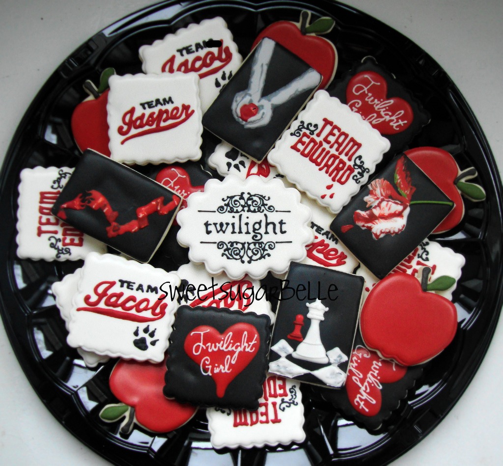 Halloween sugar cookies creations, cookie, Sugar cookie, airbrush, sale, Get a cookie airbrush kit here:  There's just  something about decorating spooky sugar cookies that's so satisfying.  Thanks